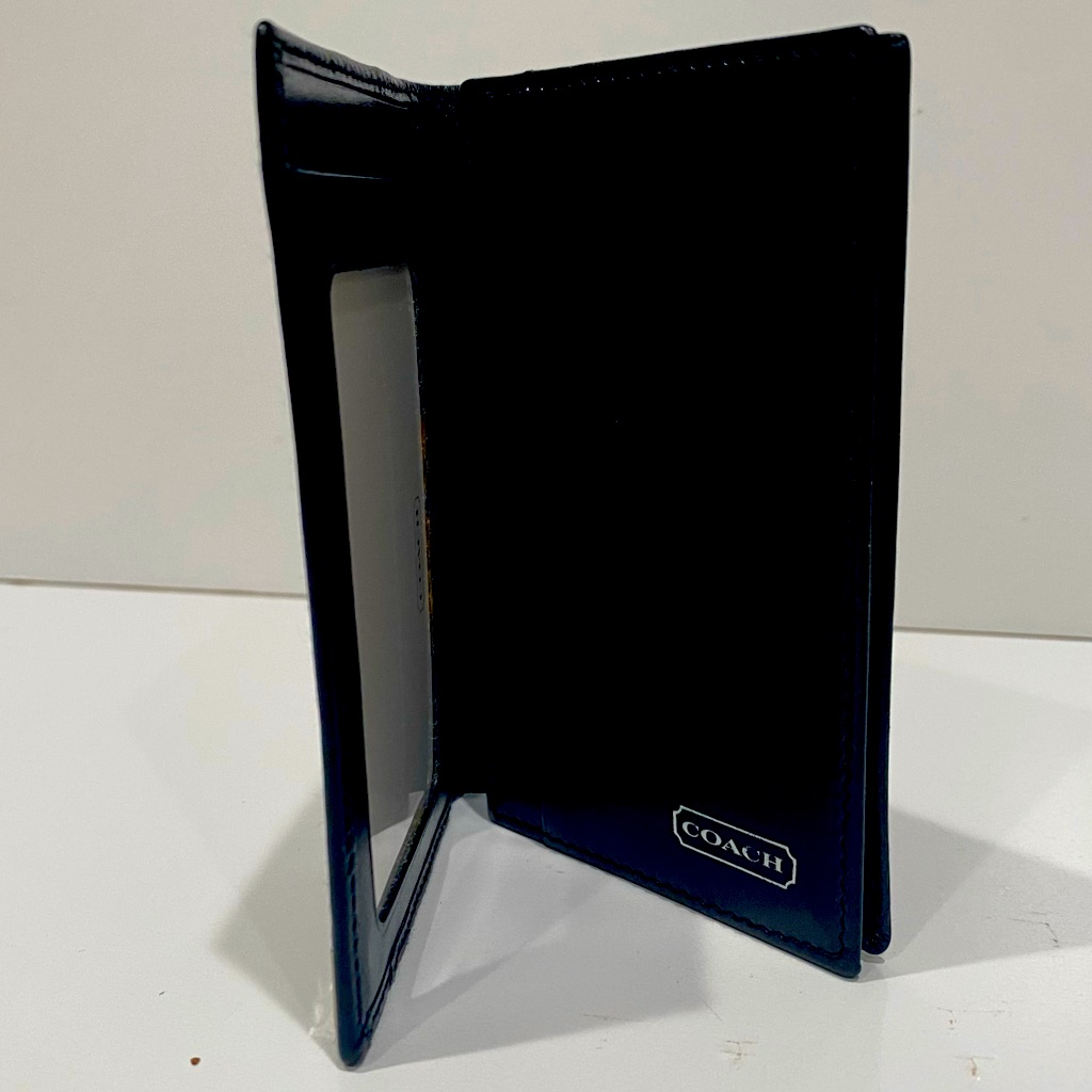 Coach NewBlack Genuine Leather Card Holder Coach NewBlack Genuine Leather Card Holder